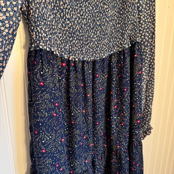 Umgee Women’s Blue Floral Smocked Long Sleeve Square Neck Dress Size Small - Picture 5 of 15